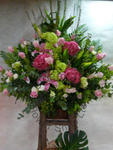 Mixed Flower Arrangement - Deluxe CODE 2133