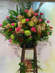 Mixed Flower Arrangement - Deluxe CODE 2134