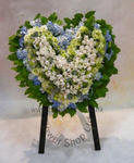 Sympathy Heart Wreath - CODE 9140