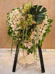 Sympathy Heart Wreath - CODE 95988
